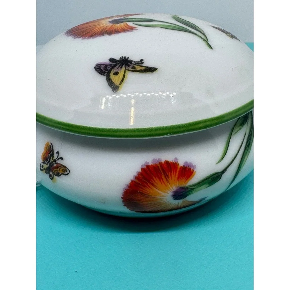 Tiffany & Co. White Orange Floral Butterfly Limoges‎